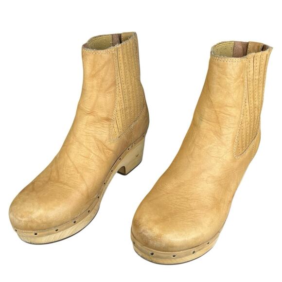 Frye Women’s Millie Distressed Brown Leather Clog Boot Size US 6.5 - Picture 6 of 11